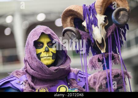 I fan di Cosplay hanno fotografato al Super Comic con, presso il Business Design Center di Islington, Londra. Data immagine: Sabato 26 agosto 2017. Il credito fotografico dovrebbe essere: Matt Crossick/ EMPICS Entertainment. Foto Stock