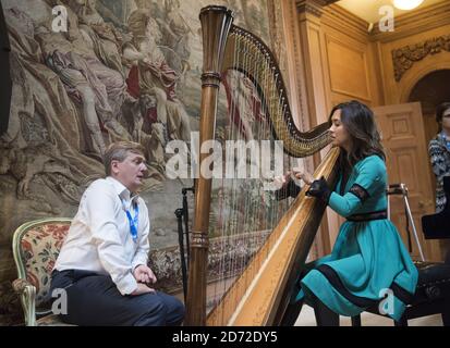 Aled Jones e Myleene Klass hanno raffigurato una prova per il classico FMÕs 25° compleanno Celebration a Dumfries House, Scozia. Il recital si terrà alla presenza di sua altezza reale, del Principe di Galles e della Duchessa di Cornovaglia. Data immagine: Mercoledì 6 settembre 2017. Il credito fotografico dovrebbe essere: Matt Crossick/ EMPICS Entertainment. Foto Stock