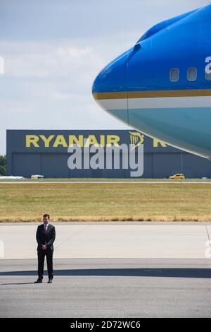 Air Force One arriva all'aeroporto di Stansted, Essex, prima della visita del presidente degli Stati Uniti Donald Trump nel Regno Unito. Data immagine: Giovedì 12 luglio 2018. Il credito fotografico dovrebbe essere: Matt Crossick/ EMPICS Entertainment. Foto Stock