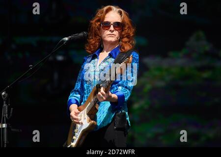 Bonnie Raitt si esibisce al festival britannico del periodo estivo di Hyde Park a Londra. Data immagine: Domenica 14 luglio 2018. Il credito fotografico dovrebbe essere: Matt Crossick/ EMPICS Entertainment. Foto Stock