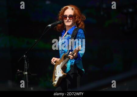 Bonnie Raitt si esibisce al festival britannico del periodo estivo di Hyde Park a Londra. Data immagine: Domenica 14 luglio 2018. Il credito fotografico dovrebbe essere: Matt Crossick/ EMPICS Entertainment. Foto Stock