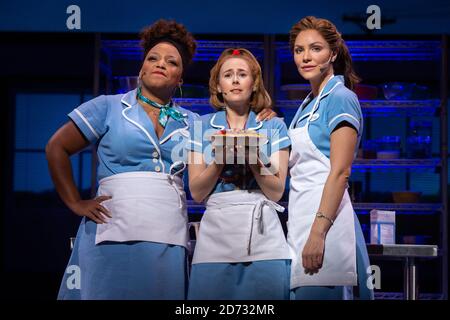 Marisha Wallace, Katherine McPhee e Laura Baldwin durante una chiamata mediatica per il nuovo musical West End 'Waitress' all'Adelphi Theatre, nello Strand, nel centro di Londra. Data immagine: Giovedì 7 febbraio 2019. Il credito fotografico dovrebbe essere: Matt Crossick/ EMPICS Entertainment. Foto Stock