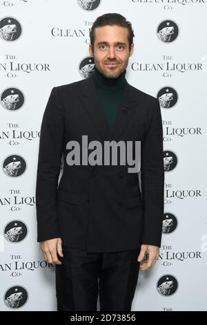 Spencer Matthews partecipa al lancio della Clean Liquor Company presso la Trading House di Londra da parte di Spencer Matthews. La società sta lanciando il worldÕs primo 1.2% abv ÔCleanGinÕ, un ultra-basso alcool di sostituzione al gin. Data immagine: Martedì 12 novembre 2019. Il credito fotografico dovrebbe essere: Matt Crossick/Empics Foto Stock