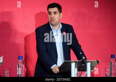 Richard Burgon parla durante un evento di vice-guida per il Labor Party, al Grand Hotel di Brighton. Data immagine: Sabato 29 febbraio 2020. Il credito fotografico dovrebbe essere: Matt Crossick/Empics Foto Stock