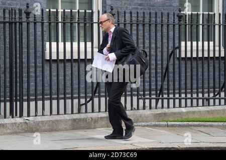 Assistente senior al primo ministro Boris Johnson, Dominic Cummings, Londra, in vista di una riunione del gabinetto presso l'ufficio degli esteri e del Commonwealth. Data immagine: Martedì 15 settembre 2020. Il credito fotografico dovrebbe essere: Matt Crossick/Empics Foto Stock