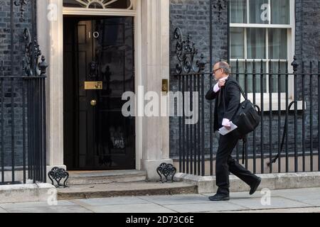 Assistente senior al primo ministro Boris Johnson, Dominic Cummings, Londra, in vista di una riunione del gabinetto presso l'ufficio degli esteri e del Commonwealth. Data immagine: Martedì 15 settembre 2020. Il credito fotografico dovrebbe essere: Matt Crossick/Empics Foto Stock