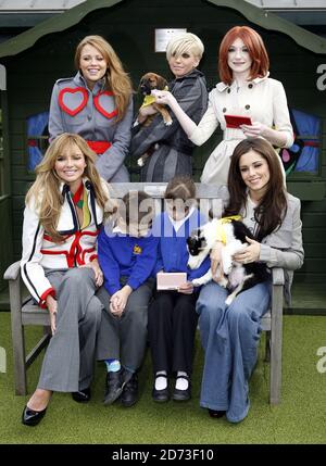 Girls Aloud lancia la Dogs Trust Education Initiative, con Nintendo, al Dog's Trust di Uxbridge, Londra. Foto Stock