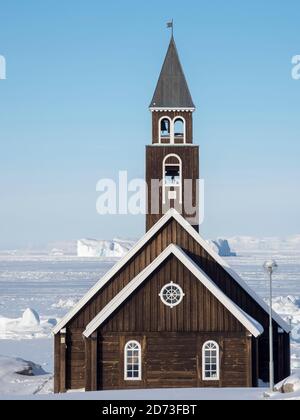 La Chiesa di Sion. Città Ilulissat sulla riva della baia di Disko nella Groenlandia occidentale, centro per il turismo, l'amministrazione e l'economia. L'icefjord nelle vicinanze è Foto Stock