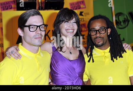 Daisy Lowe propone fotografie per celebrare l'evento Beauty 100 di Selfridge che si tiene nel negozio nel centro di Londra come parte delle celebrazioni del suo centesimo compleanno. Foto Stock