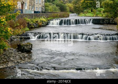 Gayle Beck visto da Gayle Bridge vicino Hawes nel Yorkshire dales Foto Stock