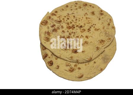 Vista ravvicinata del tradizionale pane piatto svedese isolato su sfondo bianco. Concetto di cibo sano di fondo. Foto Stock