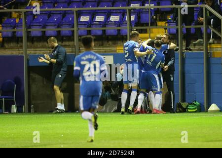 BARROW, INGHILTERRA. IL 20 OTTOBRE Chris Taylor celebra dopo aver segnato il loro primo goal durante la partita Sky Bet League 2 tra Barrow e Bolton Wanderers a Holker Street, Barrow-in-Furness martedì 20 ottobre 2020. (Credit: Mark Fletcher | MI News) Credit: MI News & Sport /Alamy Live News Foto Stock