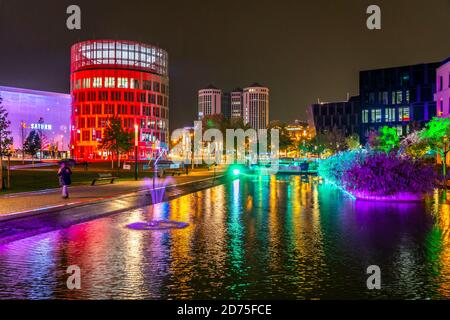 Illuminazione all'Essen Light Festival, Neue Mitte Essen, edificio editoriale Funke, installazione di luci, Essen, NRW, Germania, Foto Stock