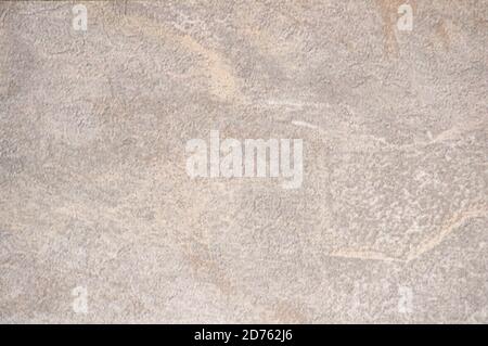 Marmo grigio chiaro con venature chiare, primo piano di superficie in pietra naturale lucidata. Sfondo, texture. Foto Stock