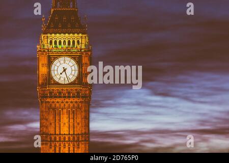 London Big ben Clock Tower e la casa del Parlamento nella città di Westminster, Londra, Inghilterra, Gran Bretagna, Regno Unito Foto Stock