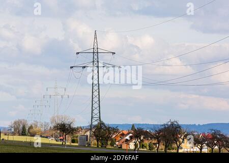 Stromtrasse, Iggingen, Schwäbische Alb Foto Stock