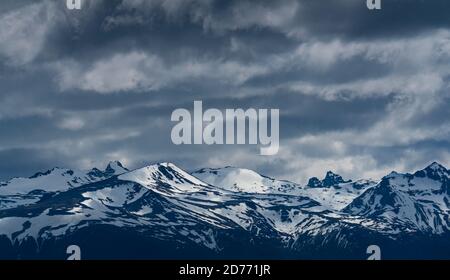 Darwin Mountain Range, Beagle Channel, Magallanes e Cilena Antartide Regione, Cile, Sud America, America Foto Stock