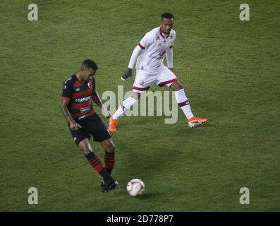 Barueri, Brasile. 20 Ott 2020. Azione durante la partita di calcio Campeonato Brasileiro Serie B tra Oeste e Nautico alla Barueri Arena Fernando Roberto/SPP Credit: SPP Sport Press Photo. /Alamy Live News Foto Stock