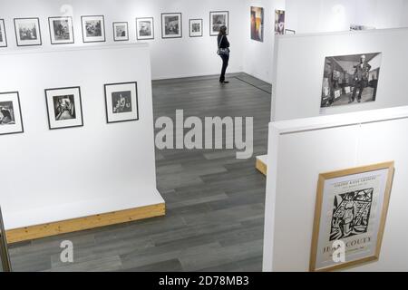 Robert Doisneau mostra fotografica al Museo Jean Coouty, Saint-Rambert, Lione, Rodano, Francia Foto Stock