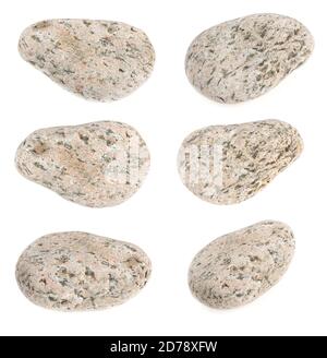 Pietra grande naturale, ciottoli isolati su sfondo bianco. Pietre per bagni e saune Foto Stock