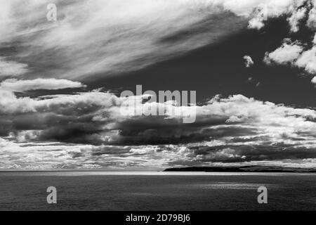 Seascape, con vista sul porto di Kinsale e sul mare irlandese, Foto Stock