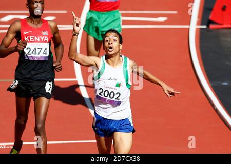 Londra, Regno Unito. 8 Settembre 2012. Abdellatif Baka (ALG) Atletica : la finale da 800m T13 per uomini durante i Giochi Paralimpici di Londra 2012 al Parco Olimpico - Stadio Olimpico di Londra, Regno Unito . Credit: AFLO SPORT/Alamy Live News Foto Stock