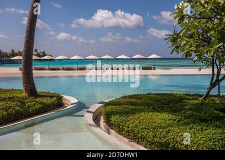 Como Maalifushi; Spiaggia; Maldive Foto Stock