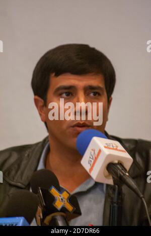 CARACAS, VENEZUELA - 10 OTTOBRE: Allenatore della squadra venezuelana di calcio Cesar Farias durante una conferenza stampa a Caracas, il 10 ottobre 2010. Foto Stock