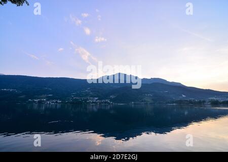 Il lago di Lago di Caldonazzo Foto Stock