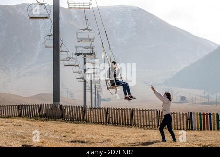 Colori autunnali in Chunkurchak nel Kyrgyzstan's Chuy Oblast. Foto Stock