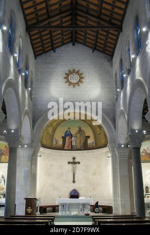 נצרת, Nazareth, الناصرة, Israele, Izrael, ישראל; Chiesa di San Giuseppe - interno. Kościół św. Józefa; Iglesia de San José; כנסיית יוסף הקדוש Foto Stock