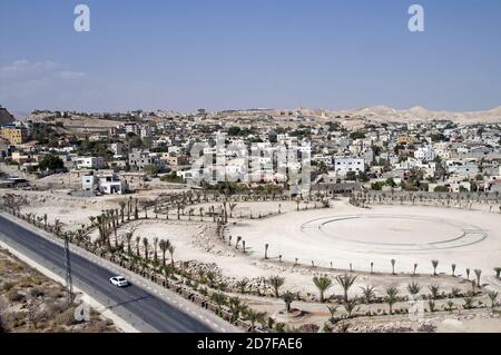 Gerico, أريحا, Israele, Izrael, ישראל, יריחו; Vista dalla distanza sulla città, panorama della città. Blick aus der Ferne auf die Stadt. Foto Stock