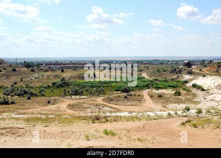 Negozi industriale di fabbrica in una campagna Foto Stock