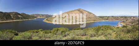 Panorama Vista aerea Scenic Lake Hodges Rancho Bernardo Mountain Piedras Pintadas San Diego River Sentiero escursionistico Poway Escondido California Foto Stock