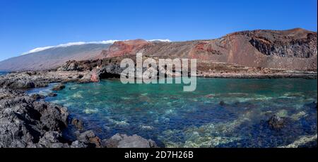 El Hierro - Panorama della baia nuoto di Tacoron Vicino a la Restinga Foto Stock