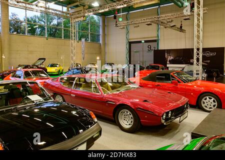 salisburgo, austria, 17 ottobre 2020, fiera classica, mostra per auto d'epoca, moto e veicoli, lamborghini espada Foto Stock