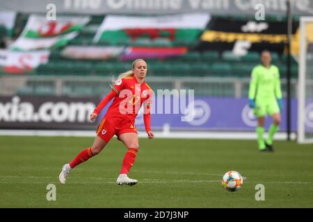 Newport, Regno Unito. 22 ottobre 2020. Nadia Lawrence del Galles Donne in azione. Partita di qualificazione UEFA Women's Euro 2022, Wales Women contro le Isole Faroe alla Rodney Parade di Newport, Galles del Sud, giovedì 22 ottobre 2020. PIC di Andrew Orchard/Alamy Live News Foto Stock