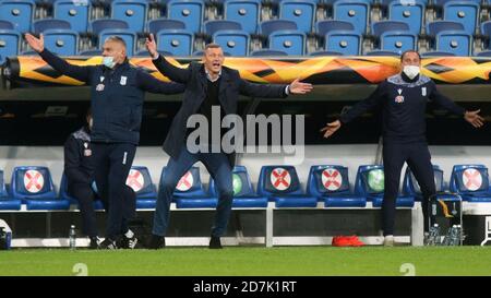 Stadio Poznan, Poznan, Polonia. 22 ottobre 2020. Europa League football, Lech Poznan contro Benfica; Trainer Dariusz Zuraw (Lech) Credit: Action Plus Sports/Alamy Live News Foto Stock