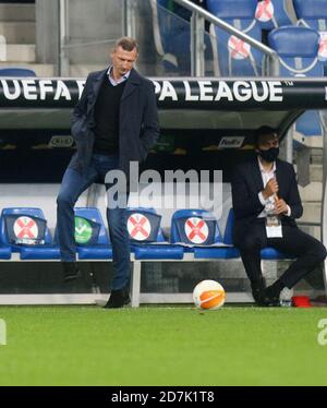 Stadio Poznan, Poznan, Polonia. 22 ottobre 2020. Europa League football, Lech Poznan contro Benfica; Trainer Dariusz Zuraw (Lech) Credit: Action Plus Sports/Alamy Live News Foto Stock