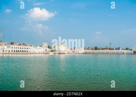 Bella vista di Gurudwara Tarn Taran Sahib, Amritsar, Punjab Foto Stock