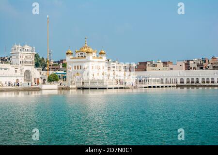 Bella vista di Gurudwara Tarn Taran Sahib, Amritsar, Punjab Foto Stock