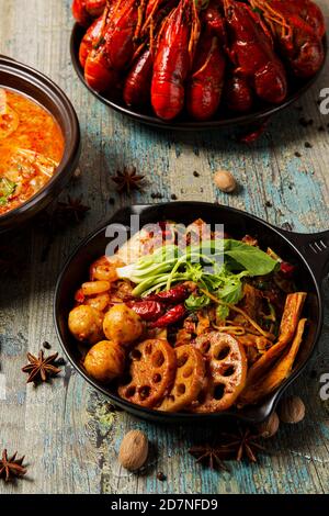 Cucina cinese e ingredienti, salsa piccante di peperoncino cibo 091 Foto Stock