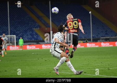 Genova, Italia. 24 Ott 2020. Lennart Czyborra (Genova) durante il CFC di Genova vs FC Internazionale, Serie di Calcio Italiana A Genova, Italia, Ottobre 24 2020 Credit: Independent Photo Agency/Alamy Live News Foto Stock