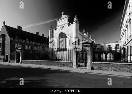 Frontage del Peterhouse College, Trumpington Street, Cambridgeshire, Inghilterra, Regno Unito Foto Stock