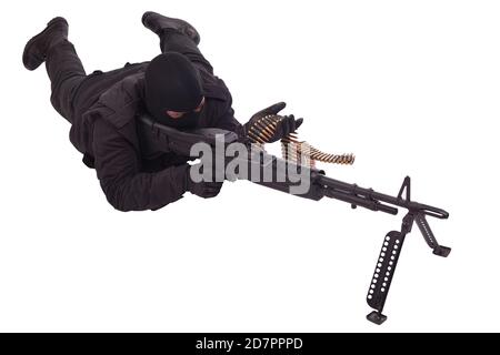 militante in nero uniforme pistola sparatrice isolato su bianco sfondo Foto Stock