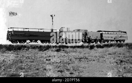 Storia del Sud Africa: Linee ferroviarie armate del Governo del Capo 3a Classe 4-4-0 locomotiva del 1899 a Mafeking durante la seconda Guerra Anglo-Boer ca. 1899 Foto Stock