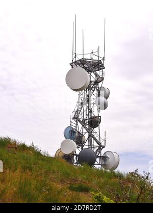 Torre di telecomunicazioni Foto Stock