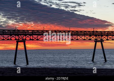 Il jetty del sale di Onslow sposta il sale da dove è raccolto sulle navi. Foto Stock