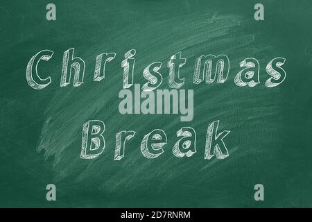 Testo di disegno a mano Christmas Break sulla lavagna verde Foto Stock