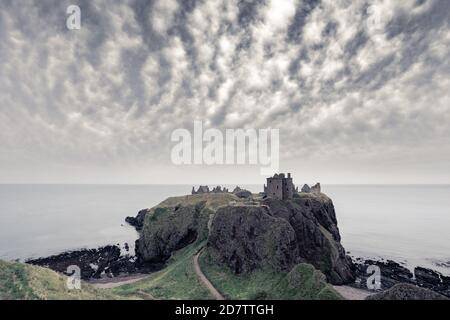 Dunnottar castello vicino Stonehaven in Scozia Foto Stock